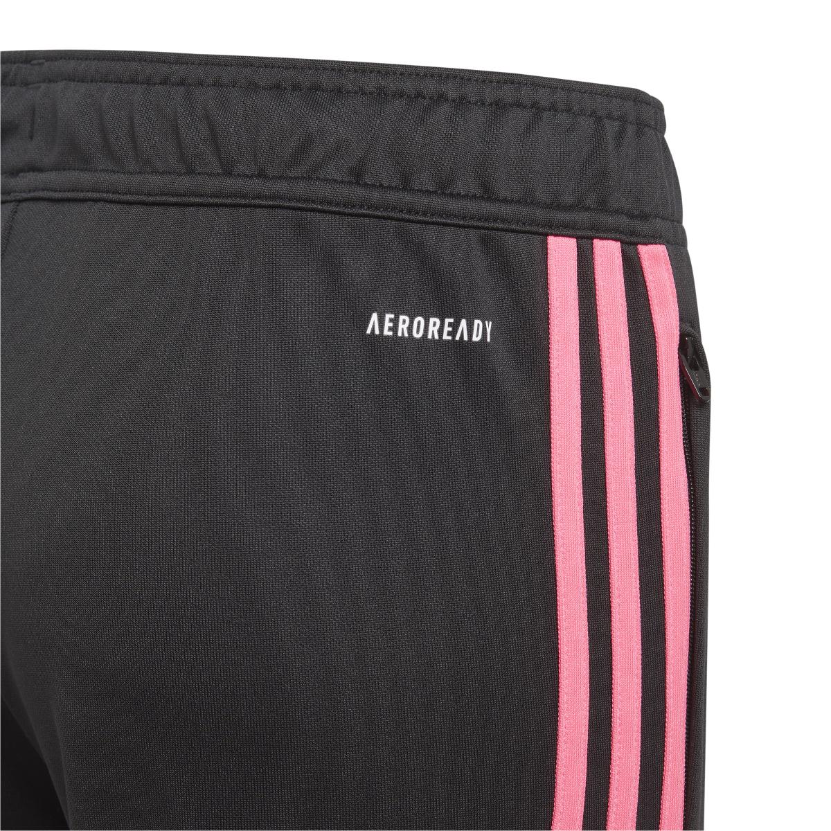 product/2/0/2025_09_adidas_il9558_4_apparel_photography_detail_view_1_white.jpg
