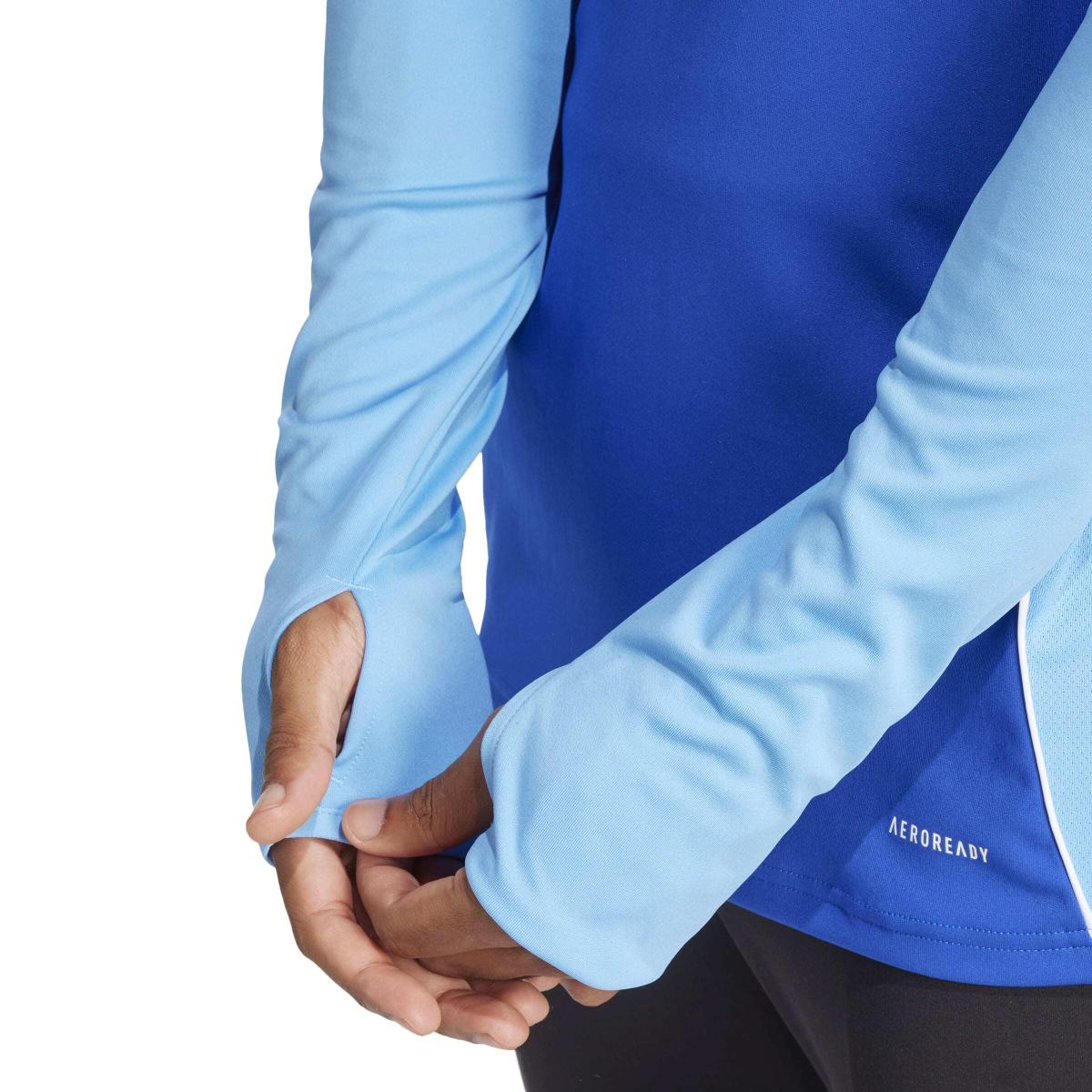 product/2/0/2025_09_adidas_ji8927_9_apparel_on_model_detail_view_2_white.jpg