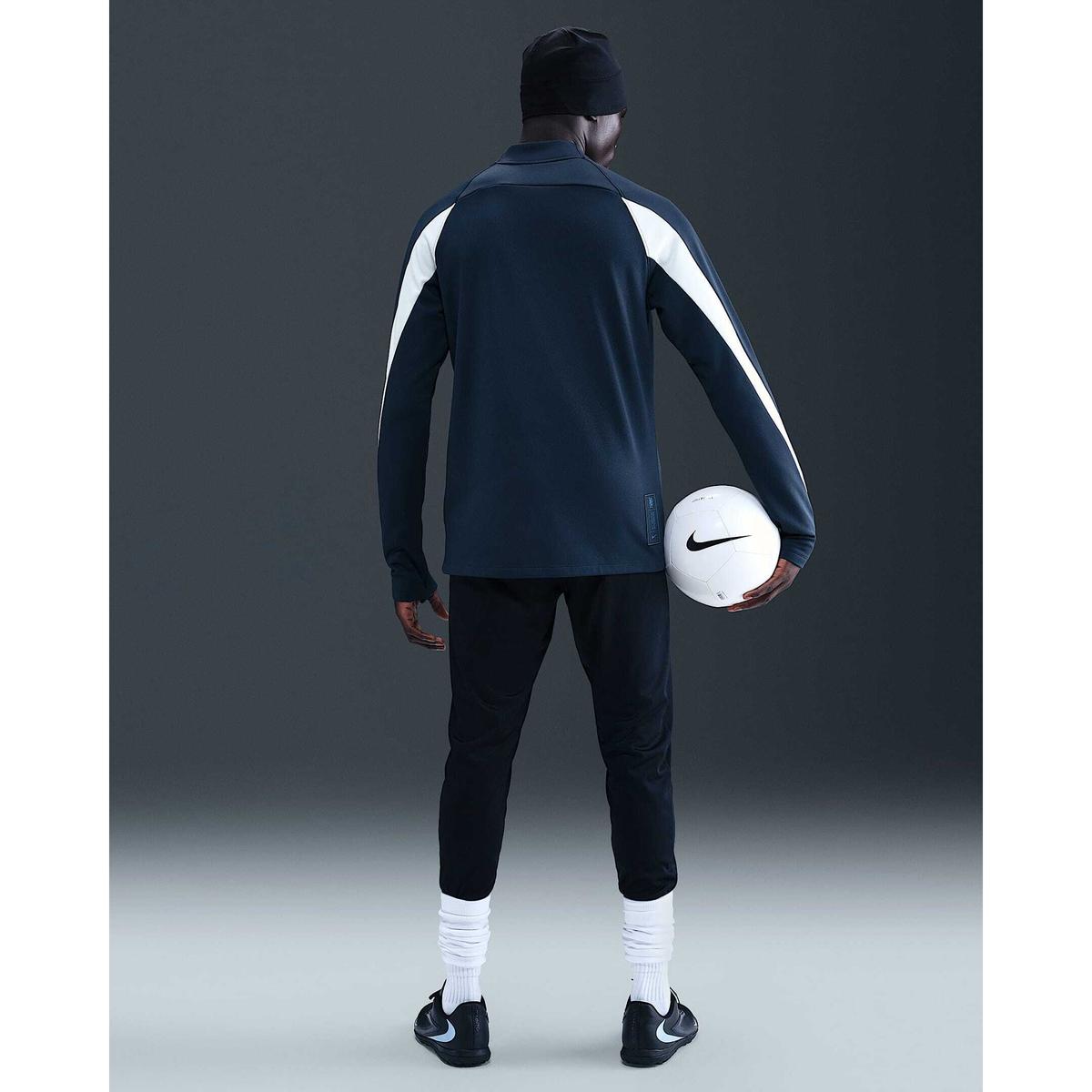 product/2/0/2025_10_nike_hq1801-451_2.jpg