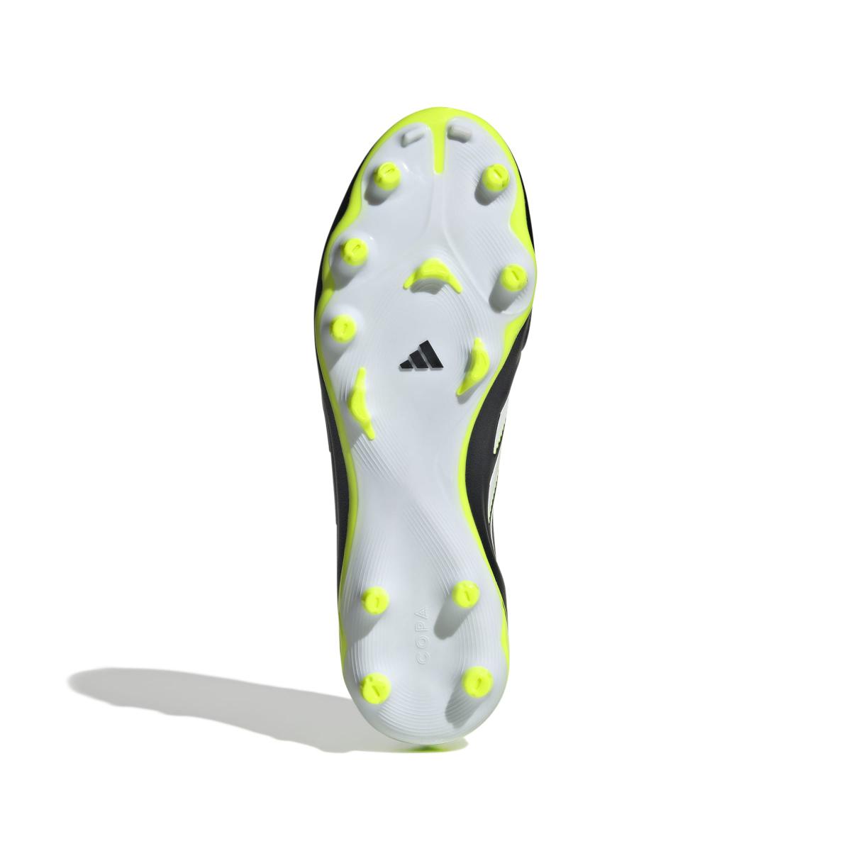 product/2/0/2025_adidas_jh6298_3_footwear_photography_bottom_view_white.jpg