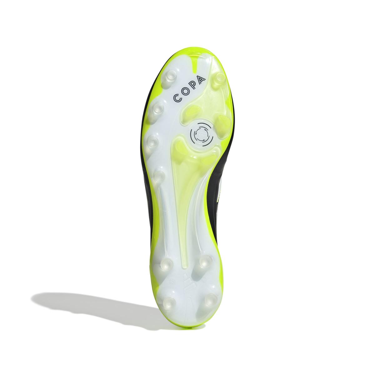 product/2/0/2025_adidas_jr2820_3_footwear_photography_bottom_view_white.jpg