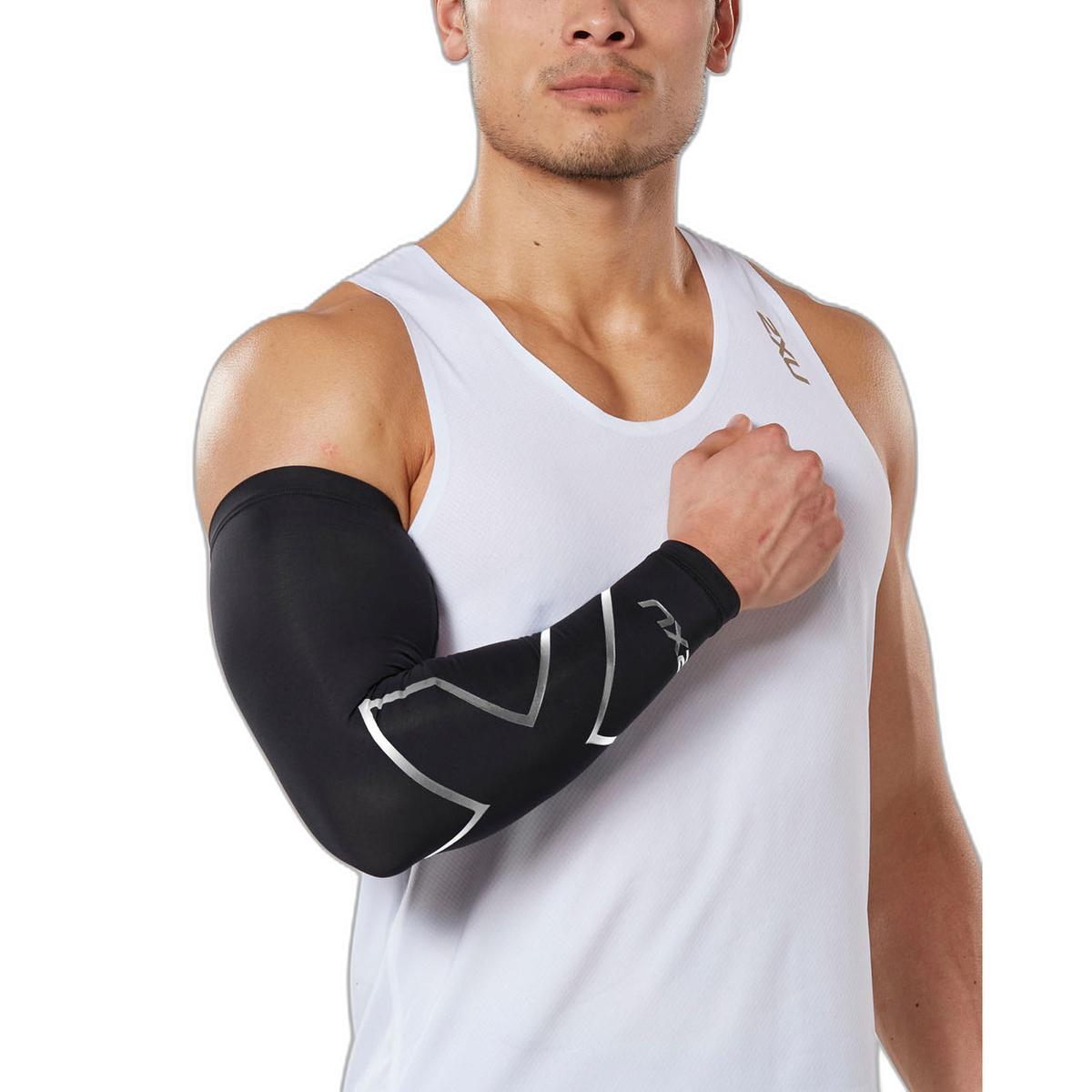 product/2/x/2xu_ua3196a-blk-sil.jpg