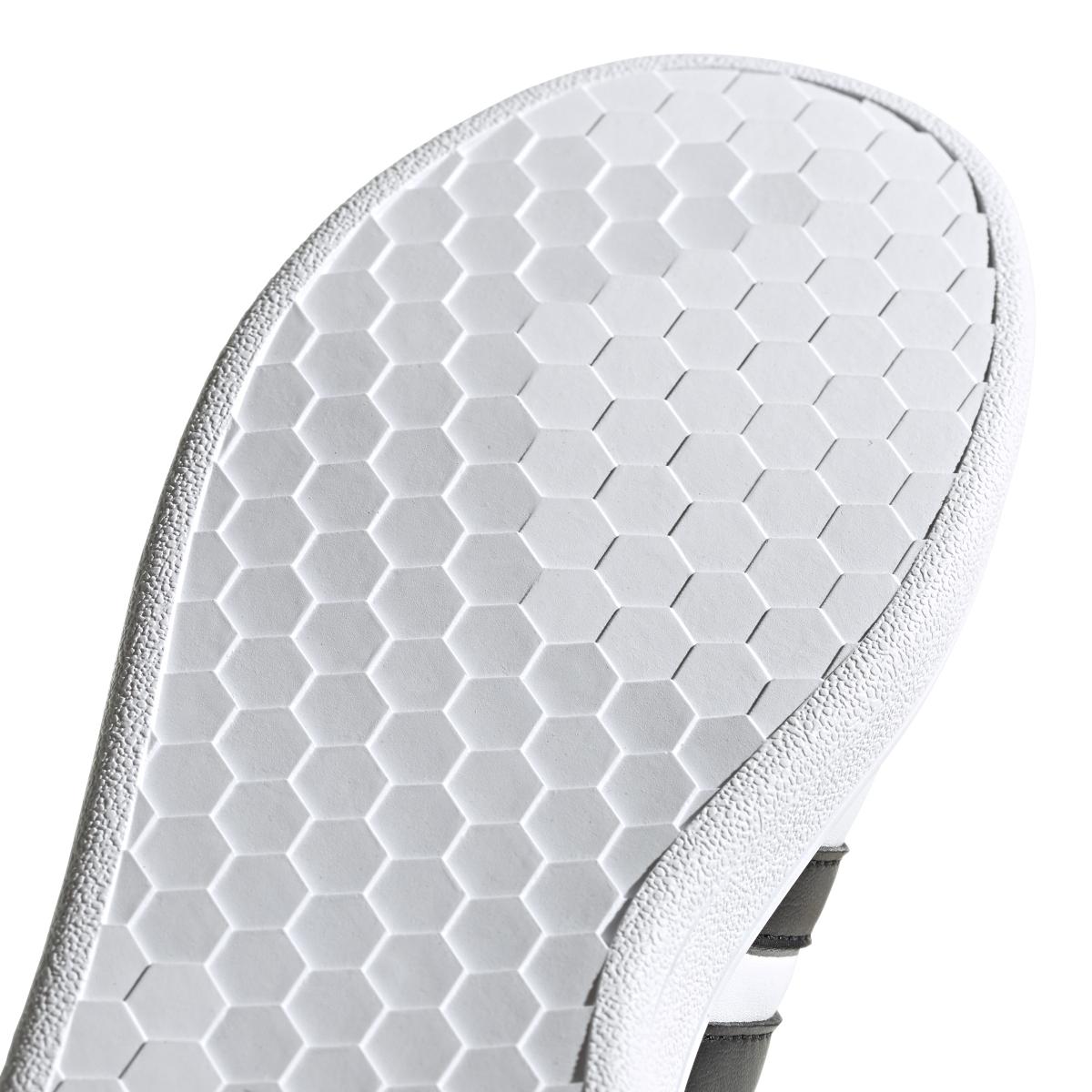 product/a/d/adidas_ef0103_10_footwear_photography_detail_view_3_white_000.jpg