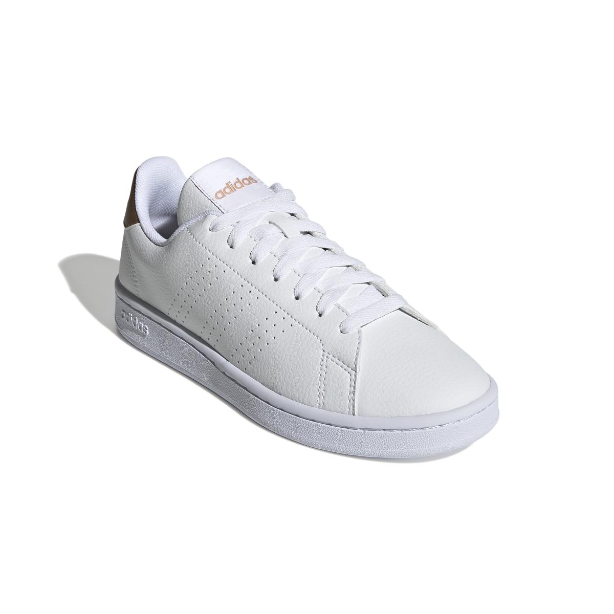 product/a/d/adidas_gw4845_6_footwear_photography_front_lateral_top_view_white.jpg