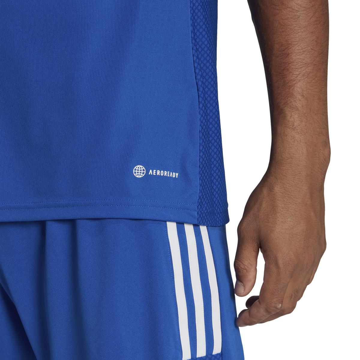 product/a/d/adidas_hr4611_9_apparel_on_model_detail_view_2_white.jpg