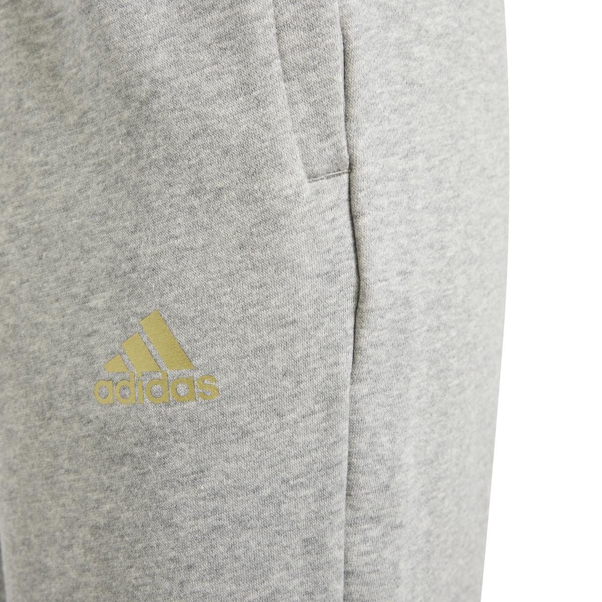 product/a/d/adidas_ia1547_4_apparel_photography_detail_view_2_white.jpg