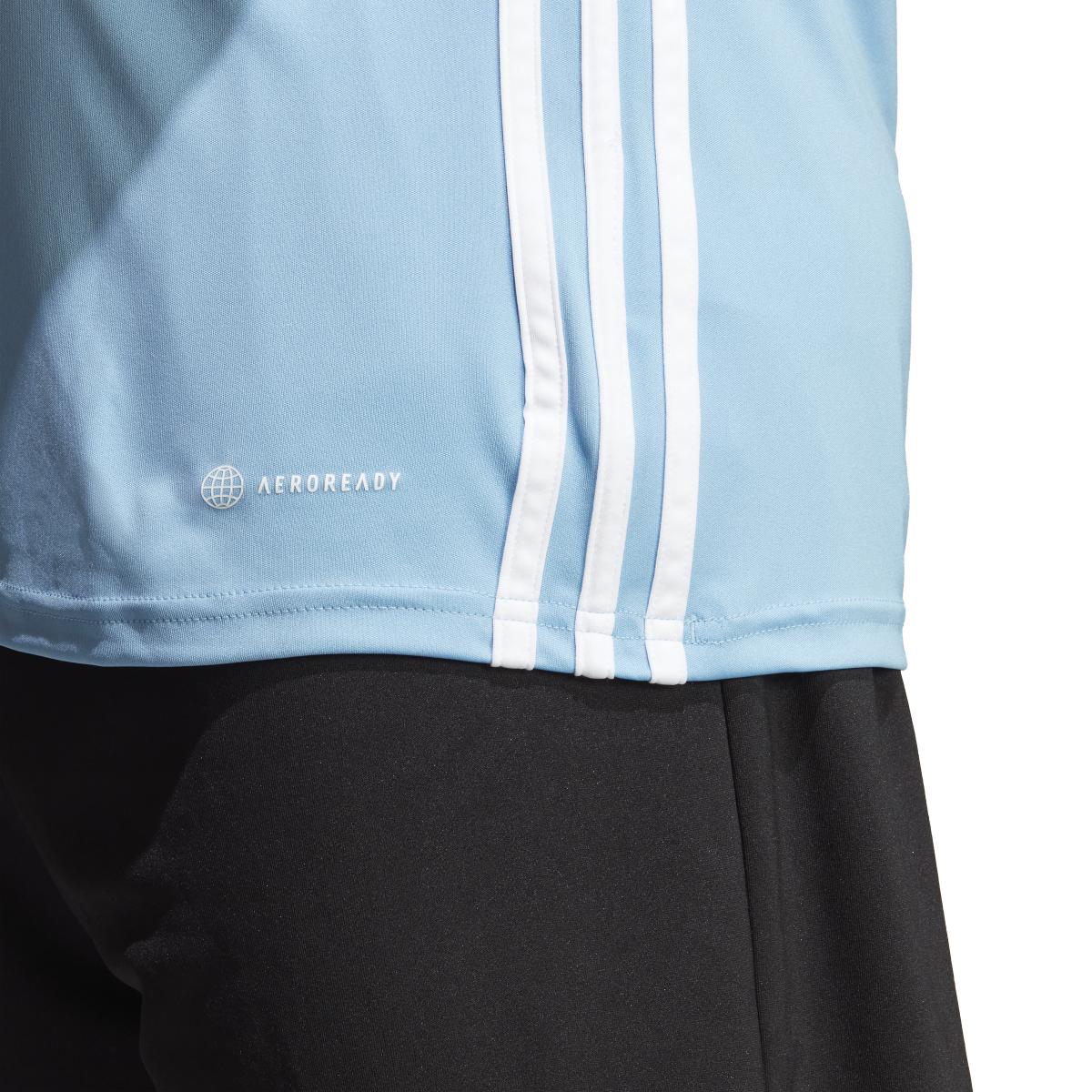product/a/d/adidas_ia9145_9_apparel_on_model_detail_view_2_white.jpg