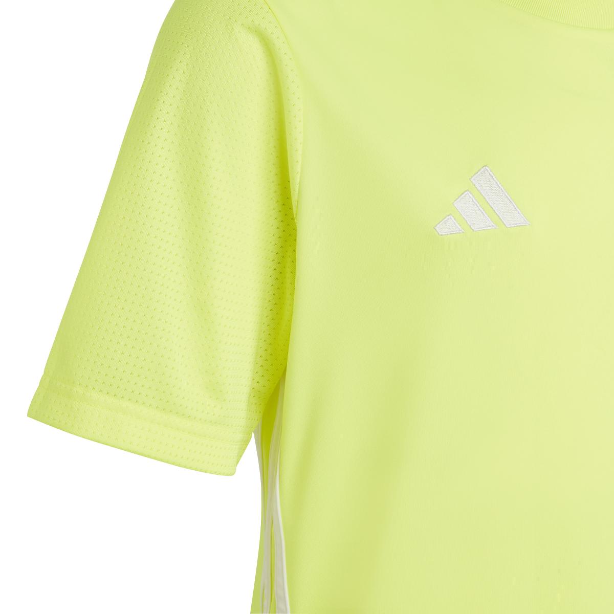 product/a/d/adidas_ib4936_4_apparel_photography_detail_view_1_white.jpg