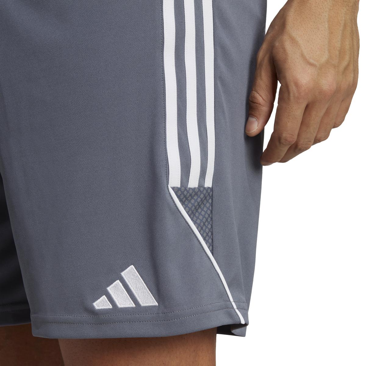 product/a/d/adidas_ic7488_7_apparel_on_model_detail_view_1_white.jpg