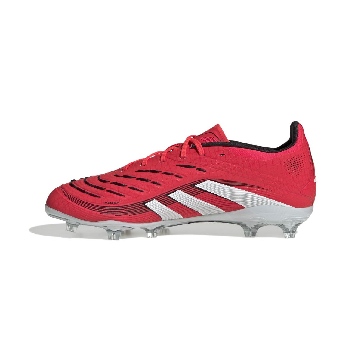 product/a/d/adidas_id3758_4_footwear_photography_side_medial_center_view_white-nw091625.jpg