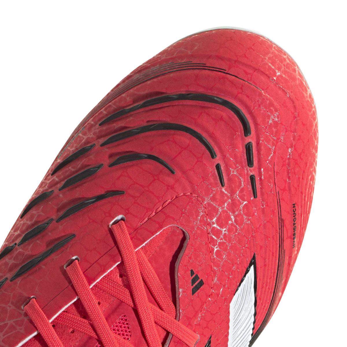 product/a/d/adidas_id3758_7_footwear_photography_detail_view_1_white-nw091625.jpg