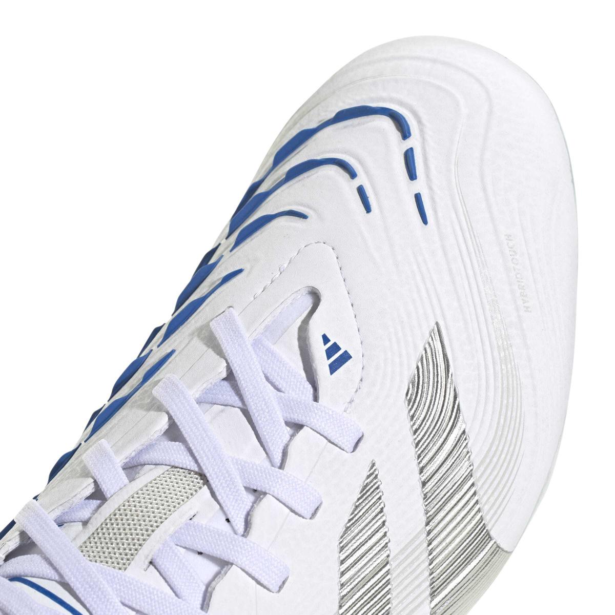 product/a/d/adidas_id3857_7_footwear_photography_detail_view_1_white-nw091625.jpg