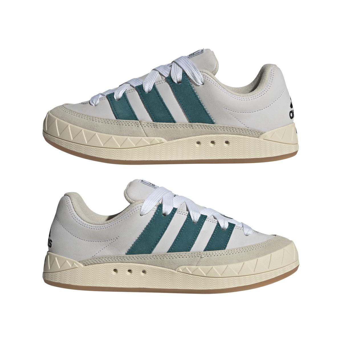 product/a/d/adidas_id3935_10_footwear_photography_mirrored_pair_view_white.jpg
