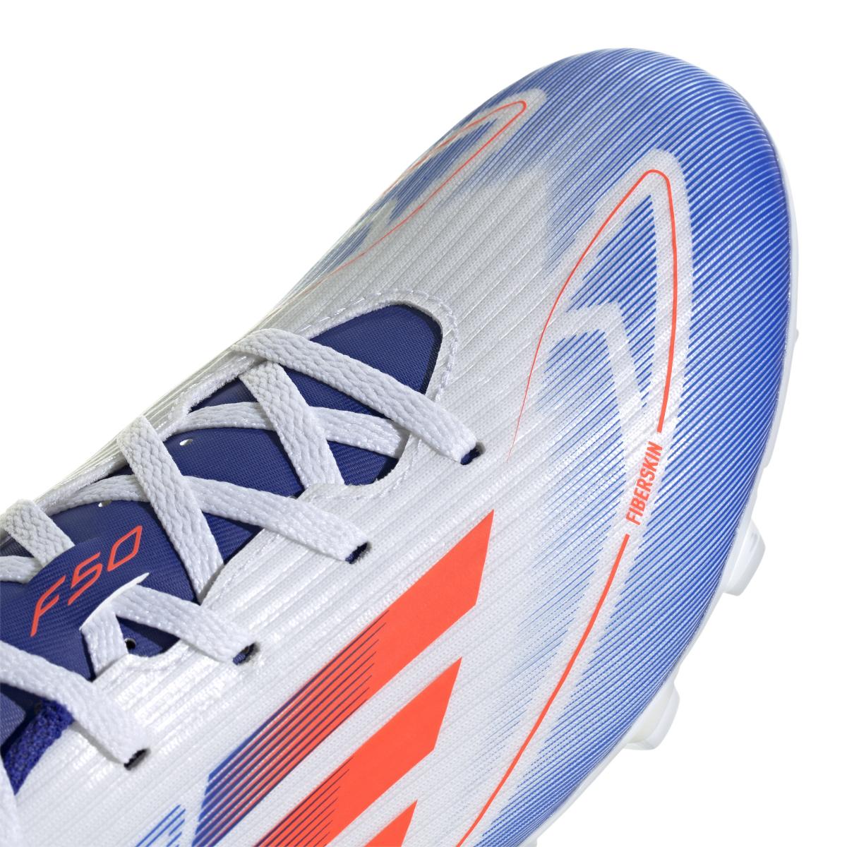 product/a/d/adidas_ie0611_7_footwear_photography_detail_view_1_white-nw052424.jpg