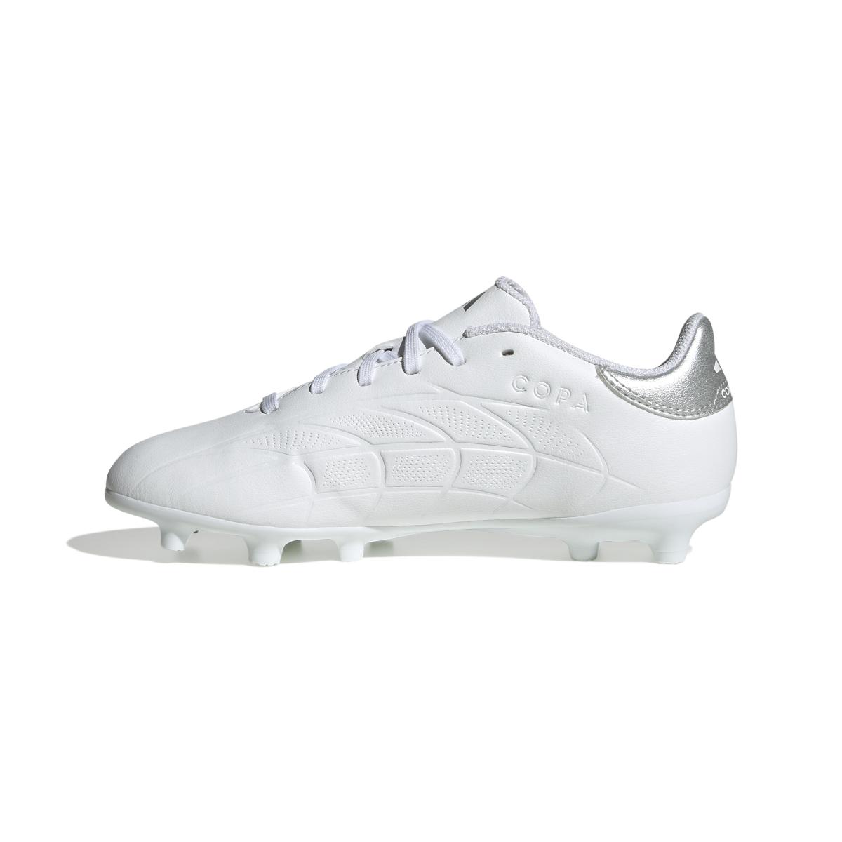 product/a/d/adidas_ie7496_4_footwear_photography_side_medial_center_view_white.jpg