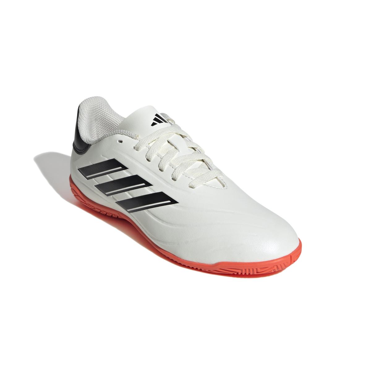 product/a/d/adidas_ie7532_5_footwear_photography_front_lateral_top_view_white-030824.jpg