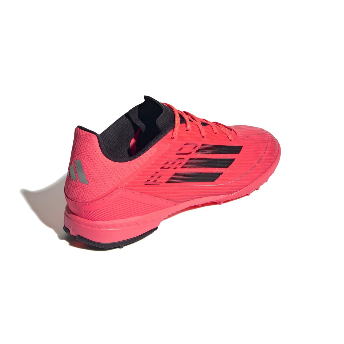 product/a/d/adidas_if1335_6_footwear_photography_back_lateral_top_view_white.jpg