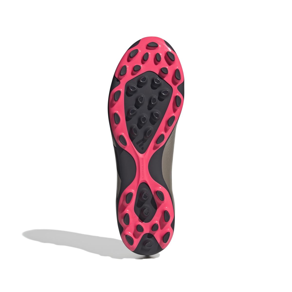 product/a/d/adidas_if6313_3_footwear_photography_bottom_view_white.jpg