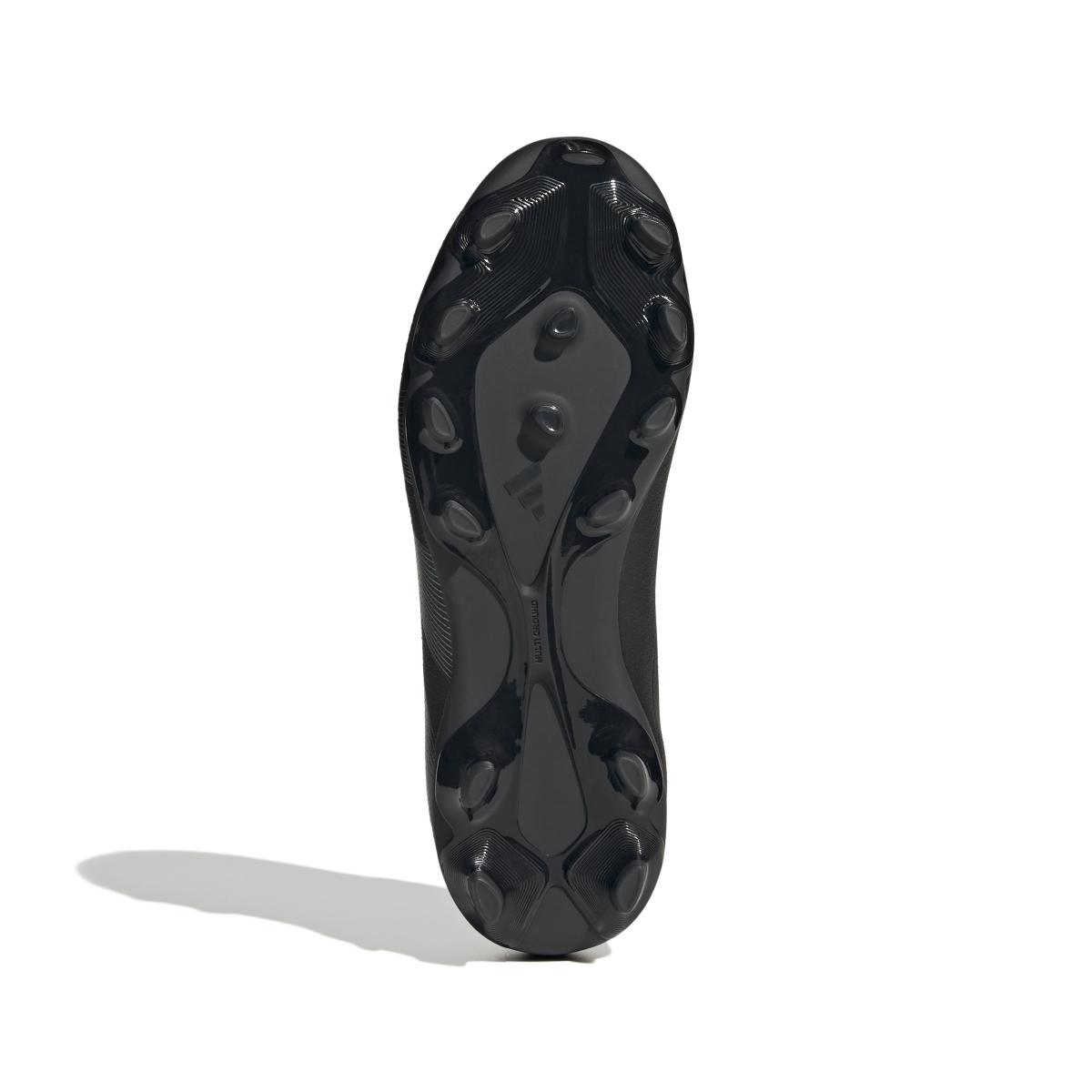 product/a/d/adidas_if6411_3_footwear_photography_bottom_view_white.jpg