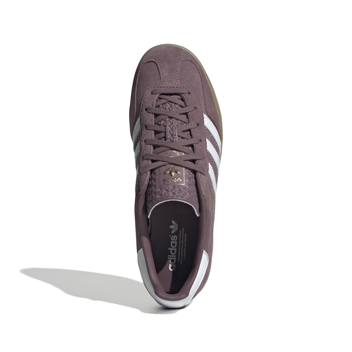 product/a/d/adidas_ih5483_3_footwear_photography_top_portrait_view_white.jpg