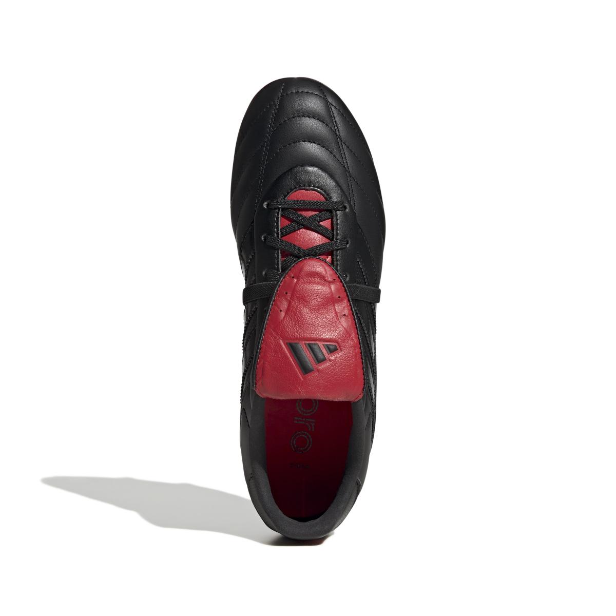 product/a/d/adidas_ih7667_2_footwear_photography_top_portrait_view_white-nw091625.jpg