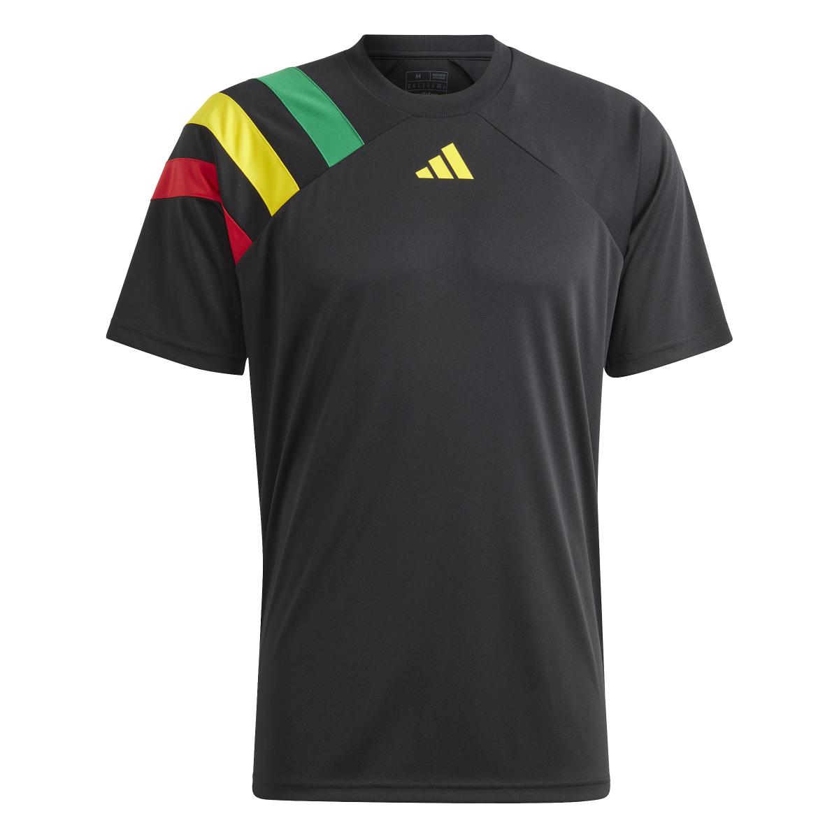 product/a/d/adidas_ik5737_1_apparel_photography_front_view_white.jpg