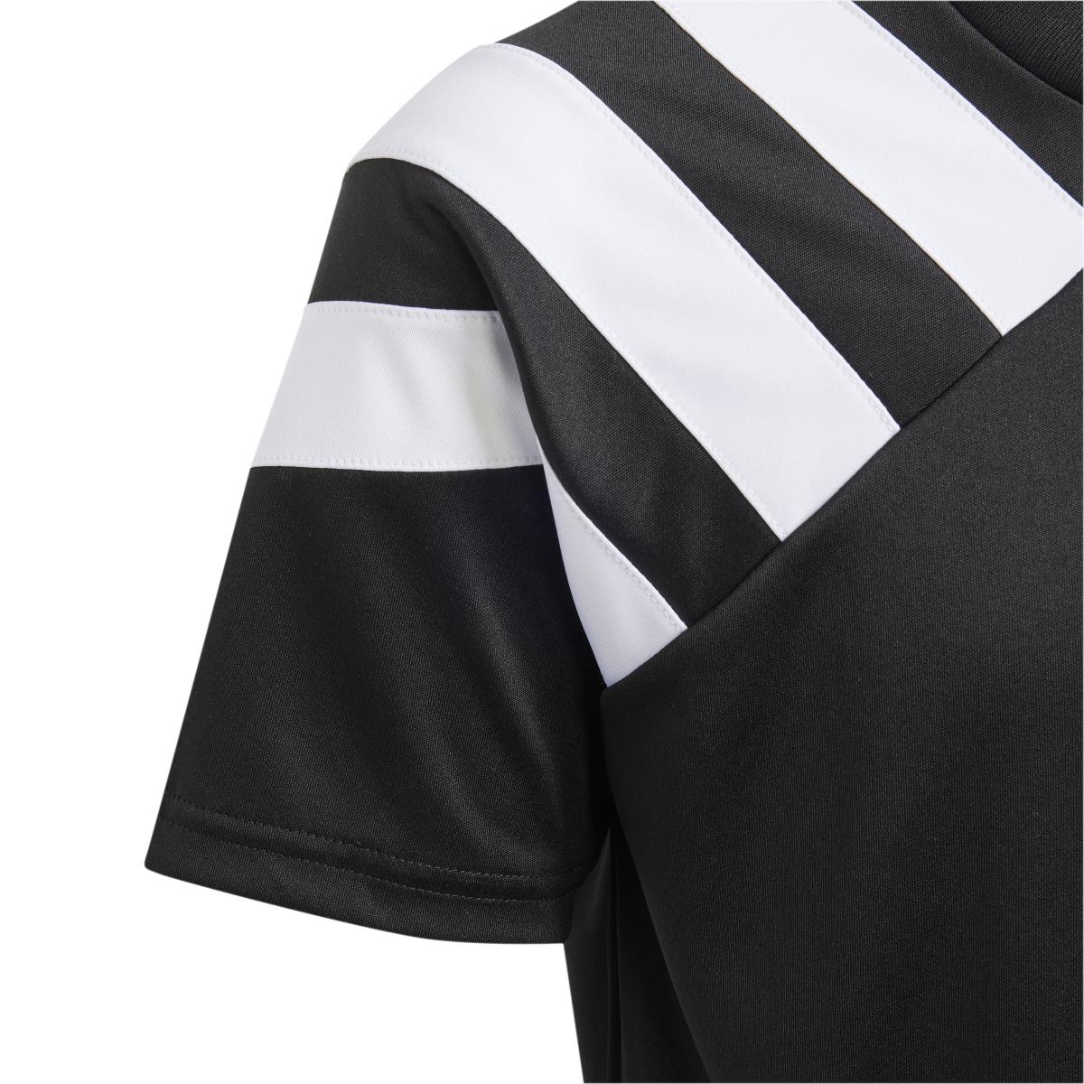 product/a/d/adidas_ik5740_5_apparel_photography_detail_view_2_white.jpg