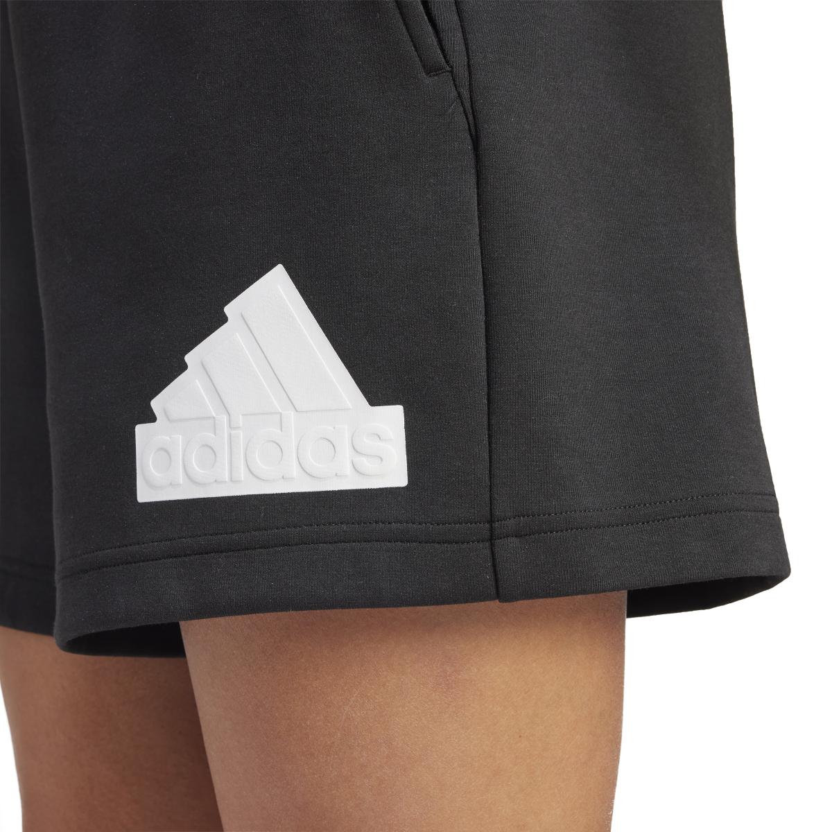 product/a/d/adidas_ip1544_6_apparel_on_model_detail_view_1_white.jpg