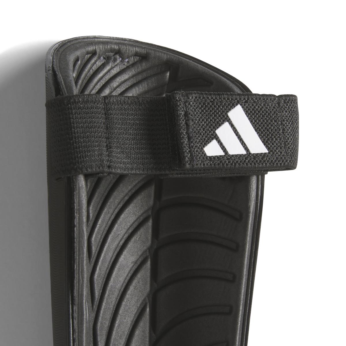 product/a/d/adidas_ip3998_3_hardware_photography_detail_view_2_white.jpg