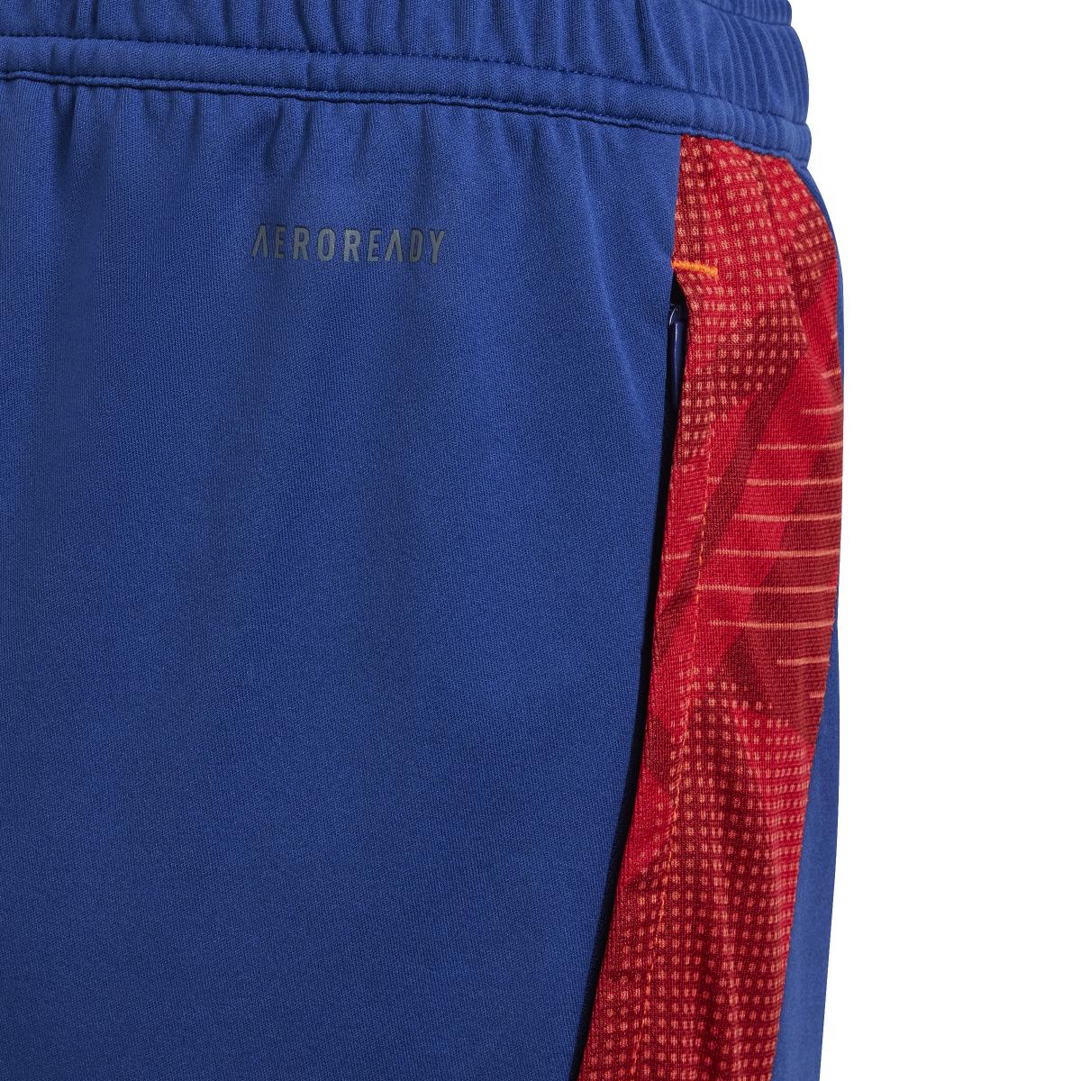 product/a/d/adidas_ip6408_4_apparel_photography_detail_view_1_white.jpg