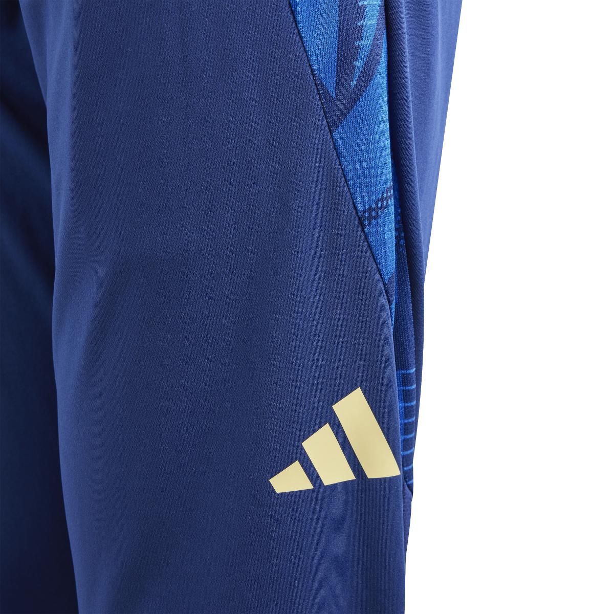 product/a/d/adidas_iq2161_6_apparel_photography_detail_view_3_white.jpg
