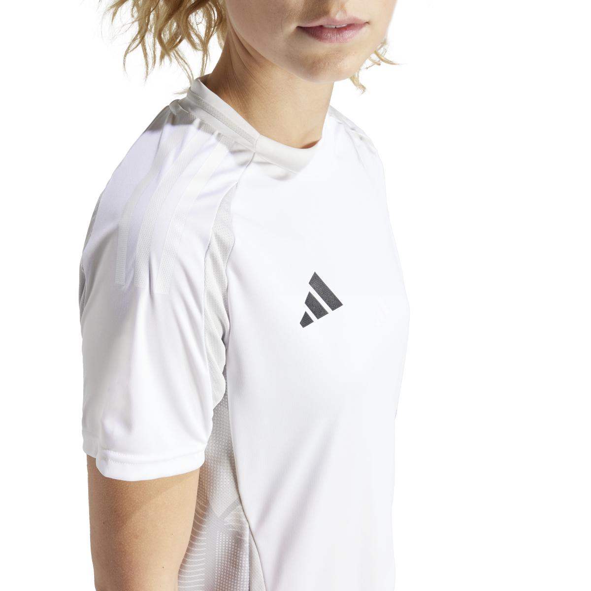 product/a/d/adidas_iq4765_9_apparel_on_model_detail_view_1_white.jpg