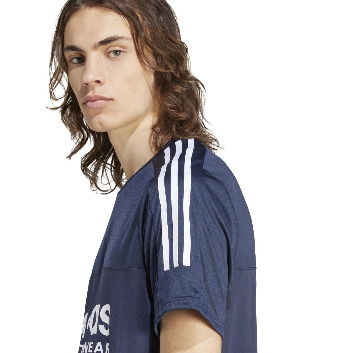 product/a/d/adidas_is1501_7_apparel_on_model_detail_view_1_white-nw052224.jpg