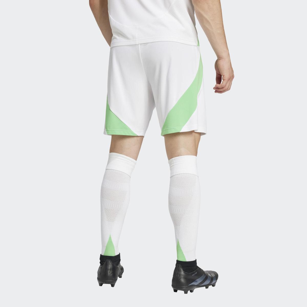 product/a/d/adidas_it2735_white_4.jpg