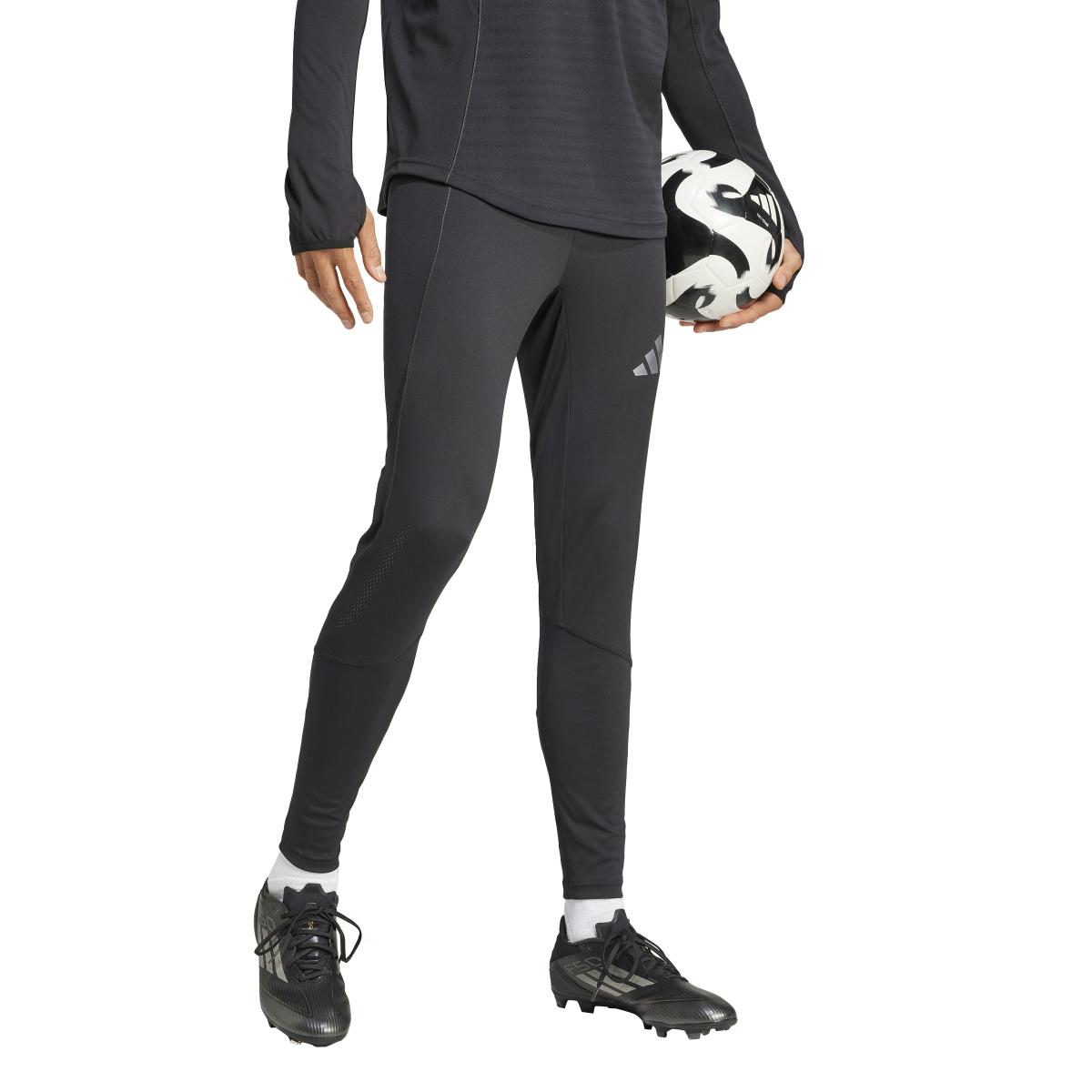 product/a/d/adidas_iw0422_black_5.jpg