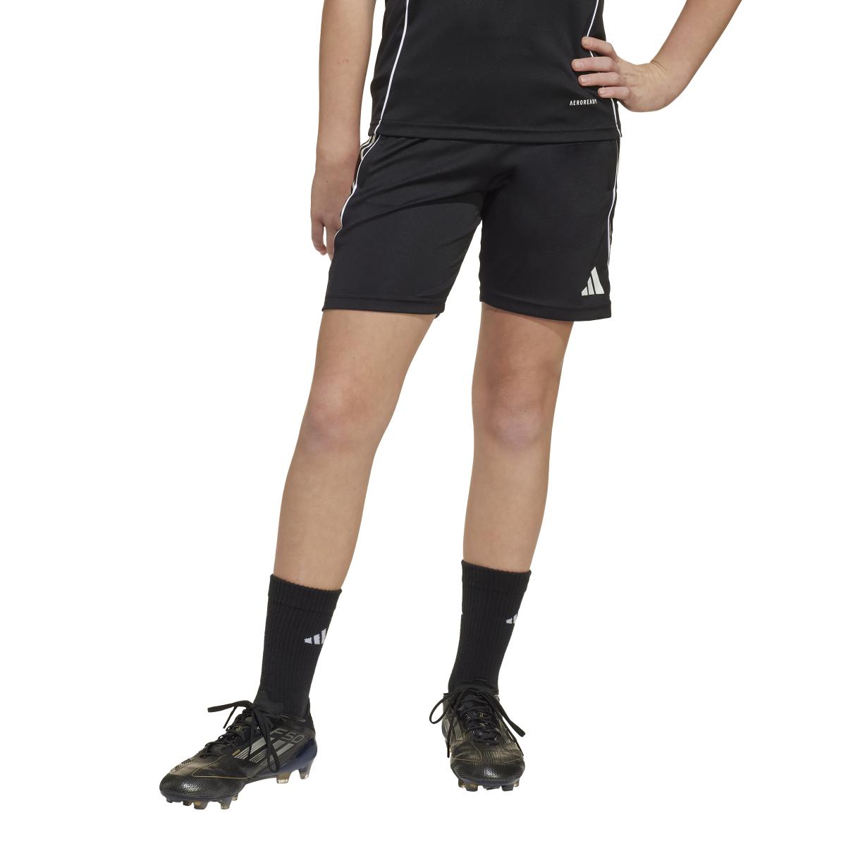 product/a/d/adidas_iw0443_black-tegrfo_2.jpg