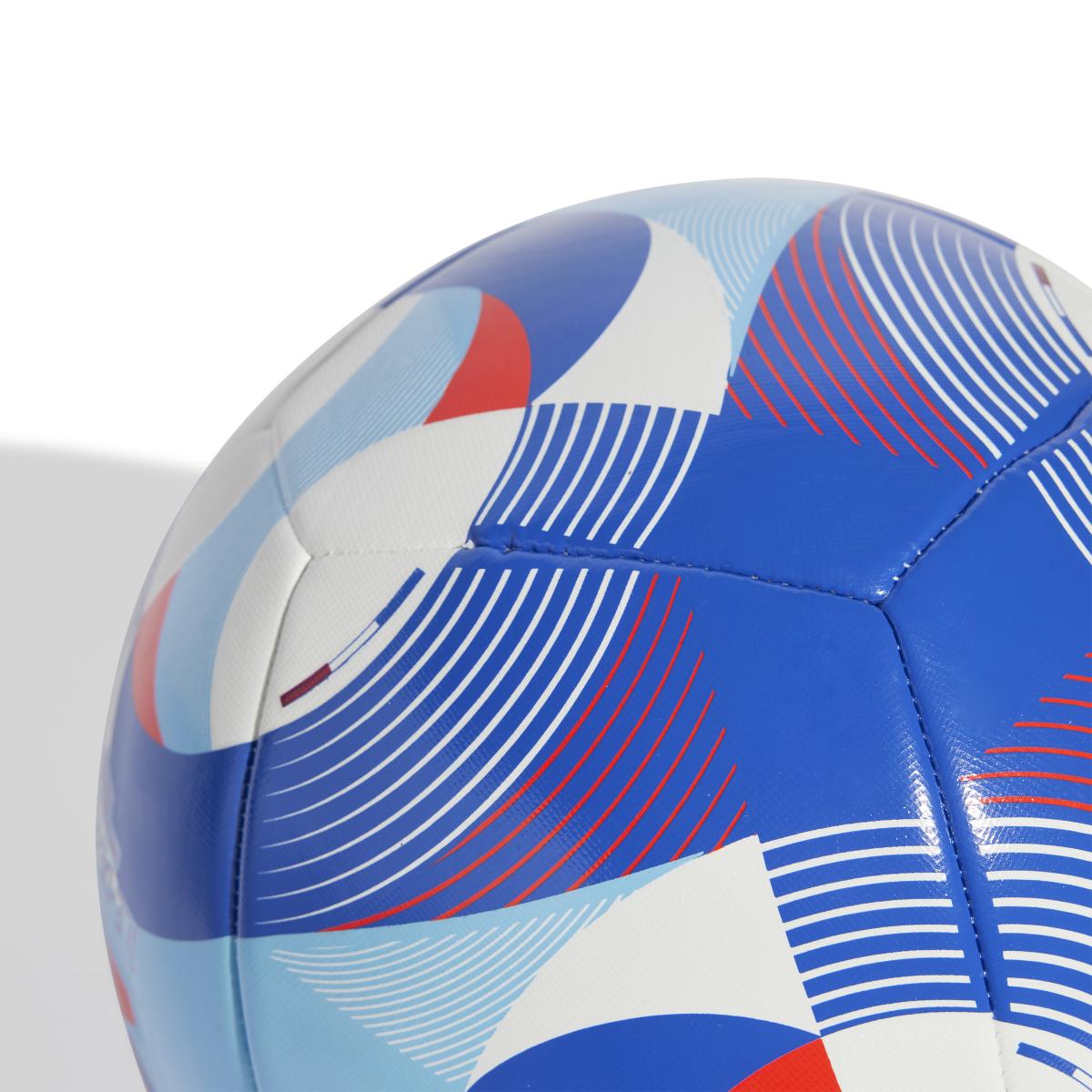 product/a/d/adidas_iw6330_3_hardware_photography_detail_view_2_white-nw052424.jpg
