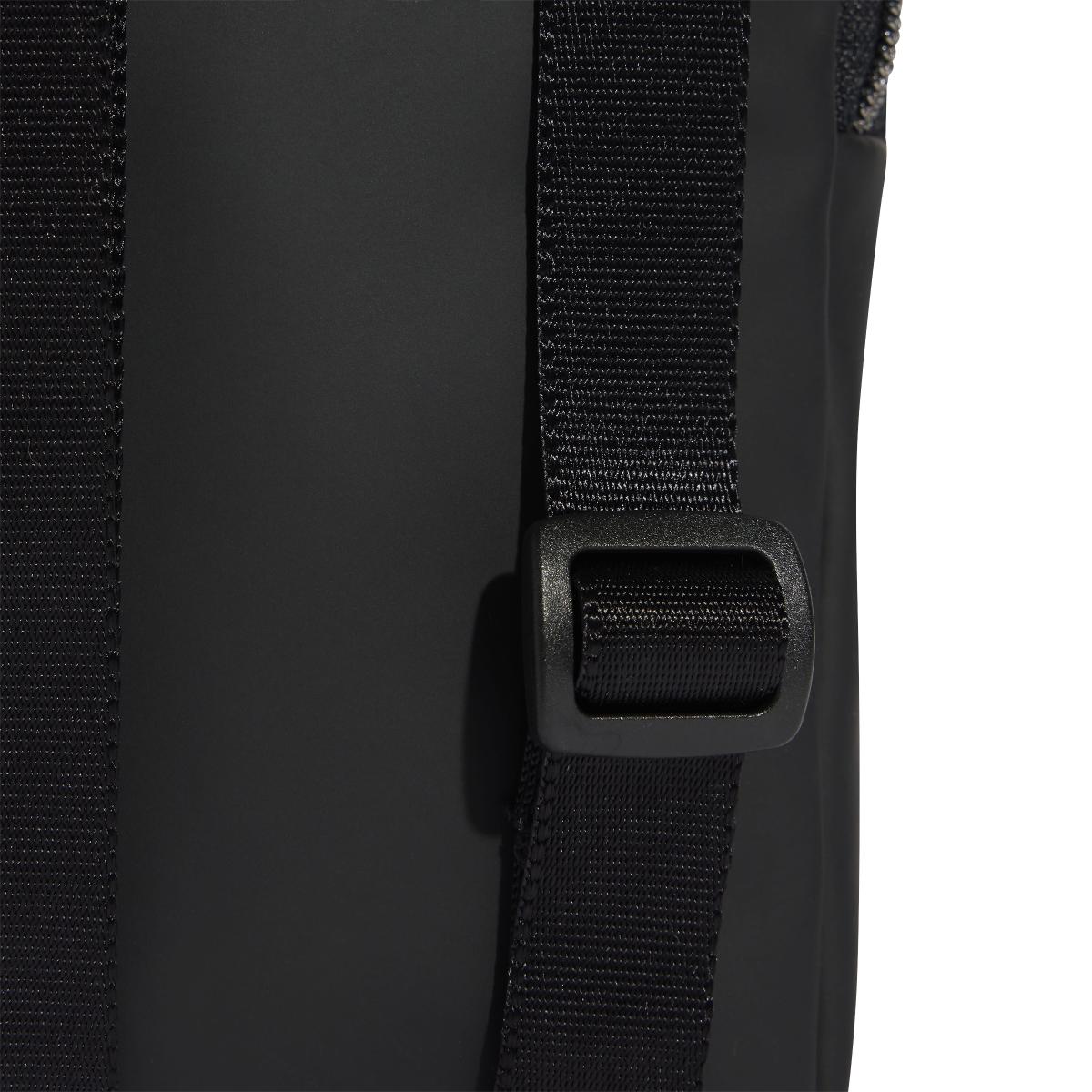 product/a/d/adidas_ix6935_4_hardware_photography_detail_view_1_white.jpg