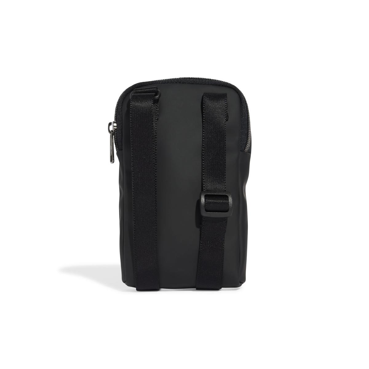product/a/d/adidas_ix6935_6_hardware_photography_back_center_view_white.jpg
