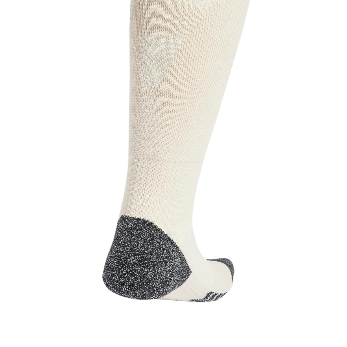 product/a/d/adidas_iz3136_3_hardware_photography_detail_view_2_white.jpg