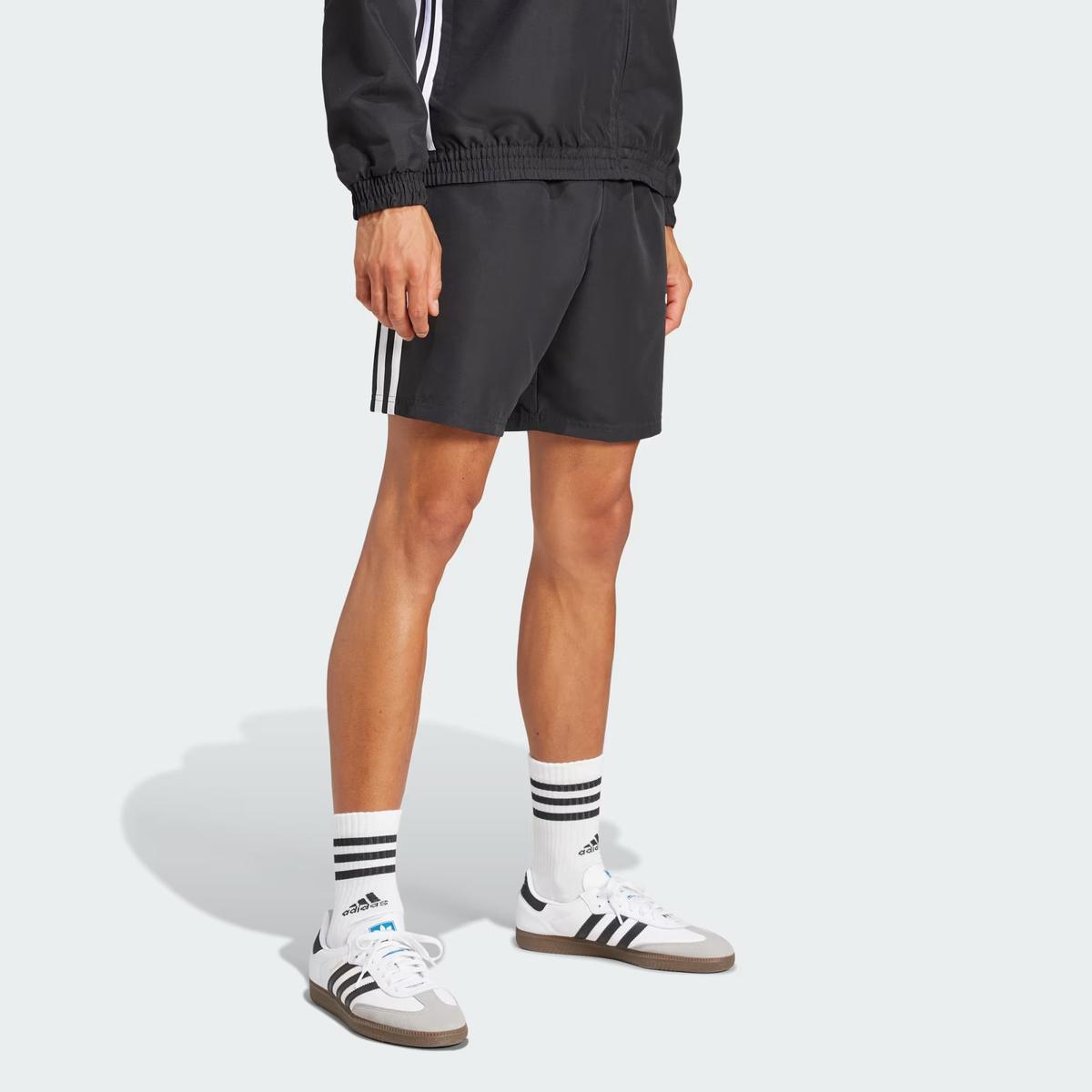 product/a/d/adidas_jc5450_black-white_3.jpg