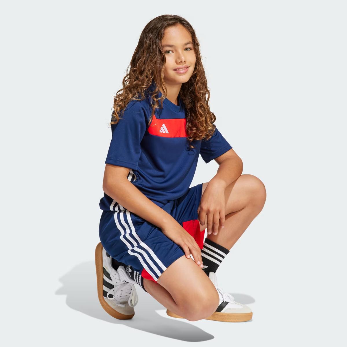 product/a/d/adidas_jd0600_navblu-red_5.jpg