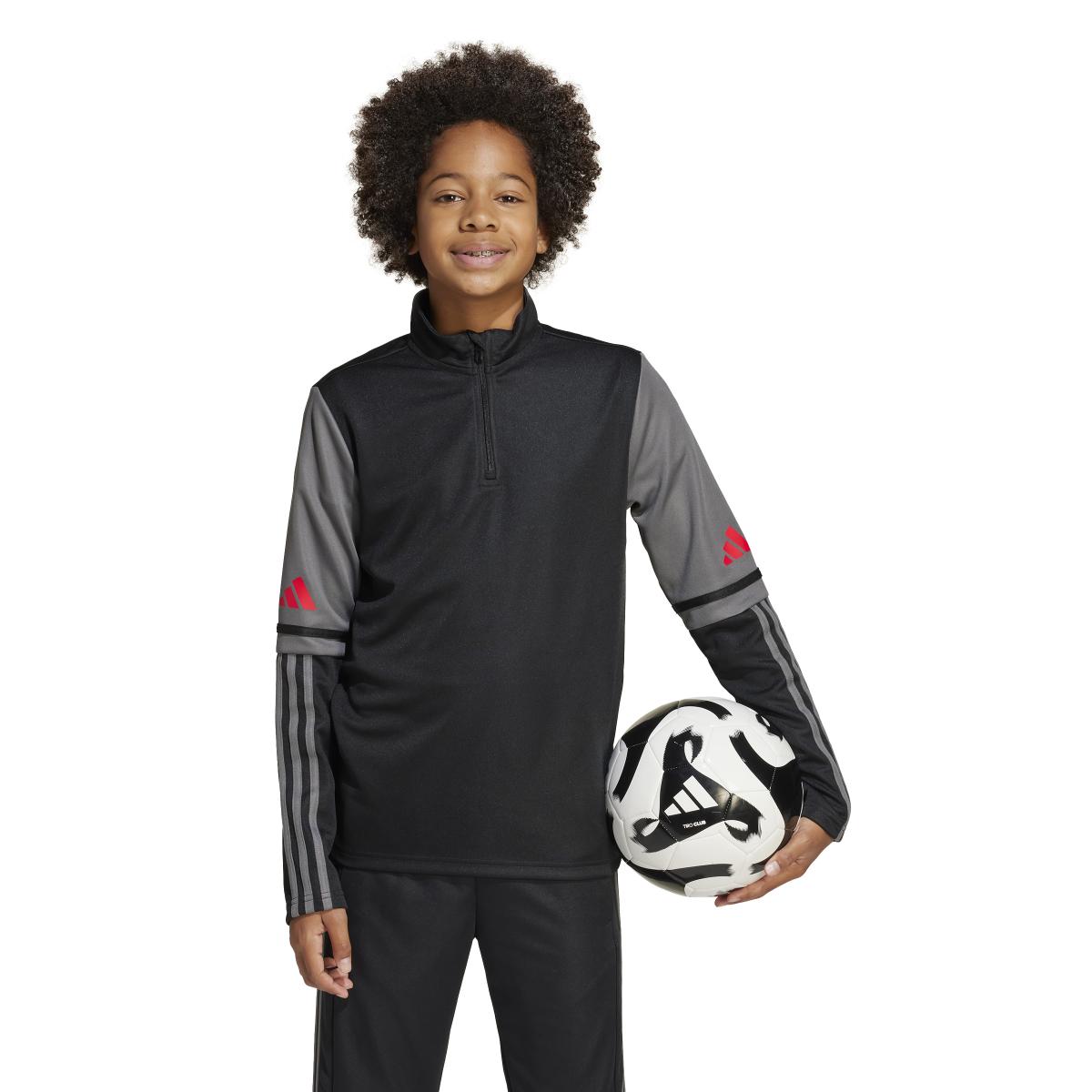 product/a/d/adidas_jd1668_black-tegrfo-purrub_2.jpg