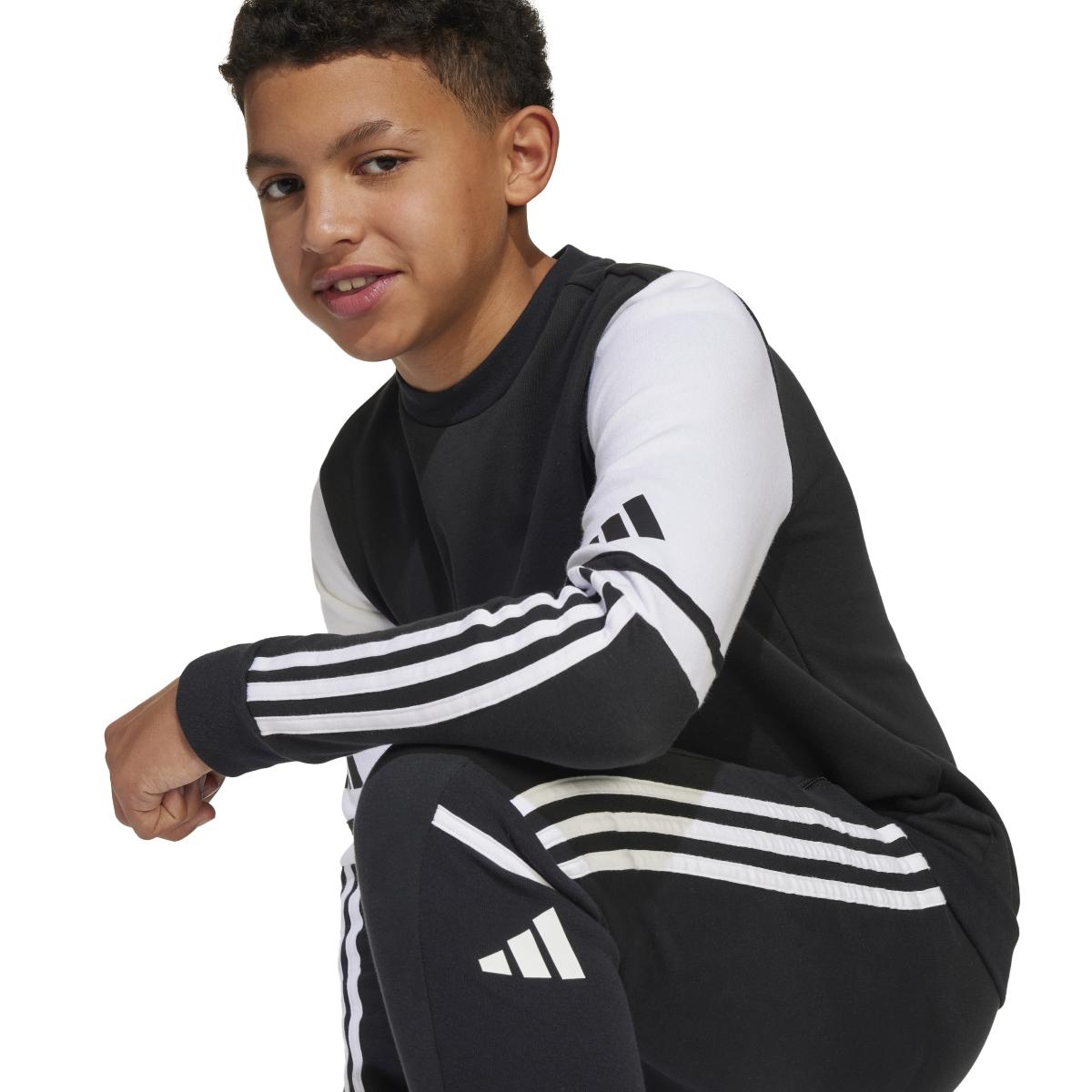 product/a/d/adidas_je2762_black-white_7.jpg