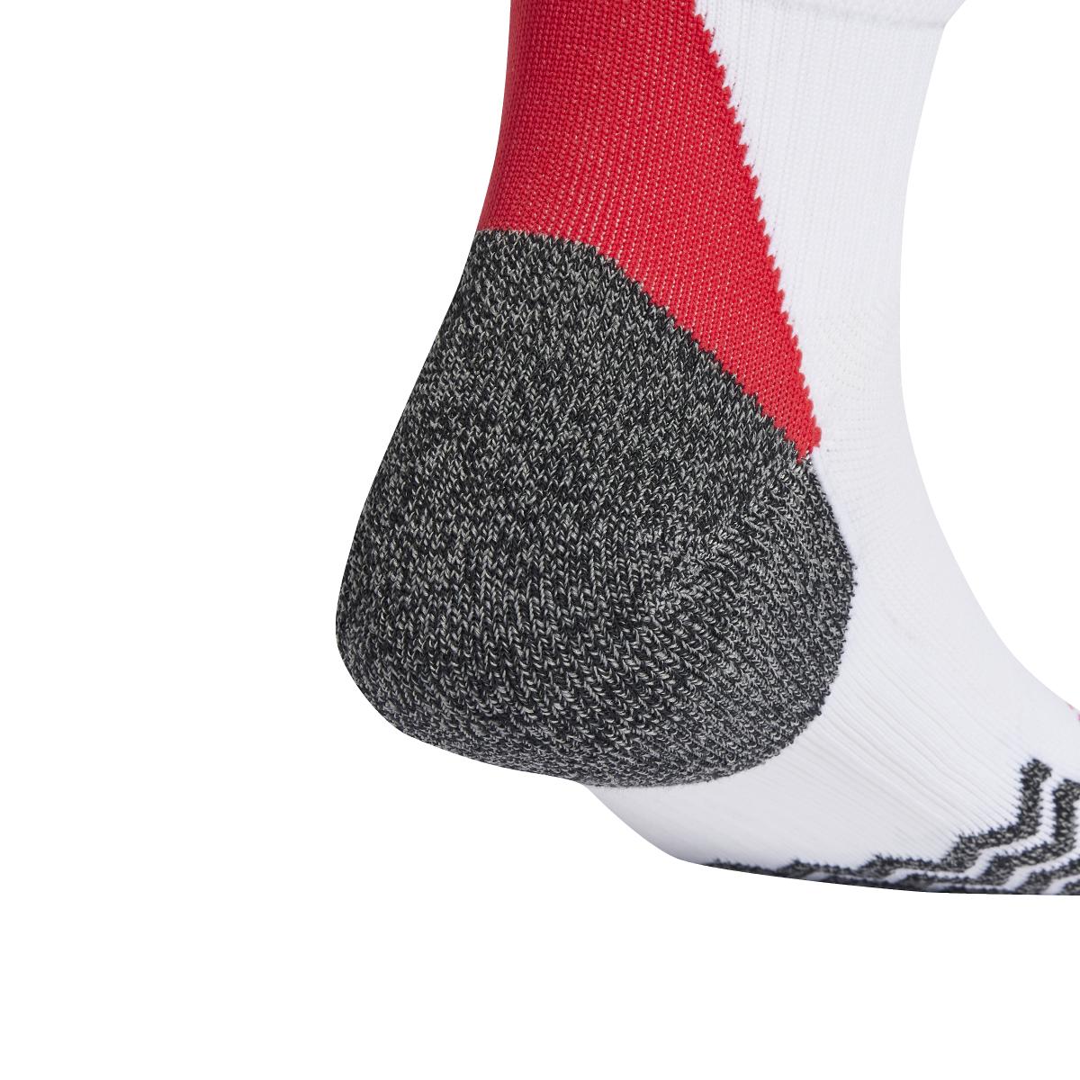 product/a/d/adidas_jf0610_purrub-white_3.jpg