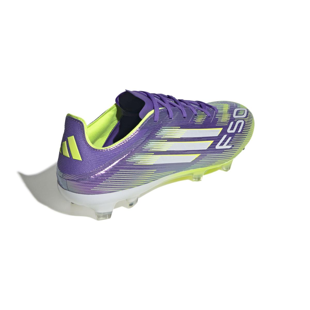 product/a/d/adidas_jh7683_6_footwear_photography_back_lateral_top_view_white-nw091625.jpg