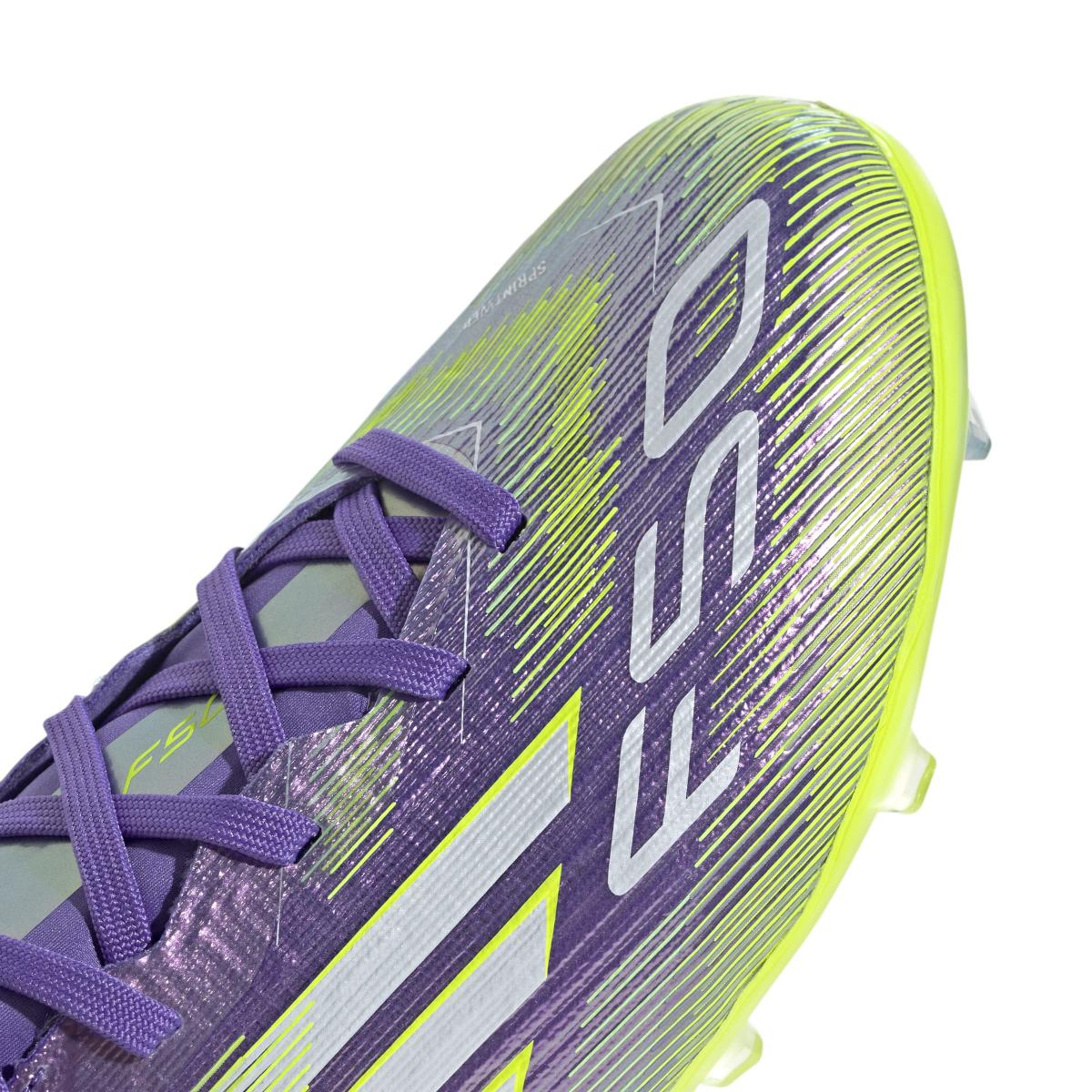product/a/d/adidas_jh7714_8_footwear_photography_detail_view_2_white-nw091625.jpg