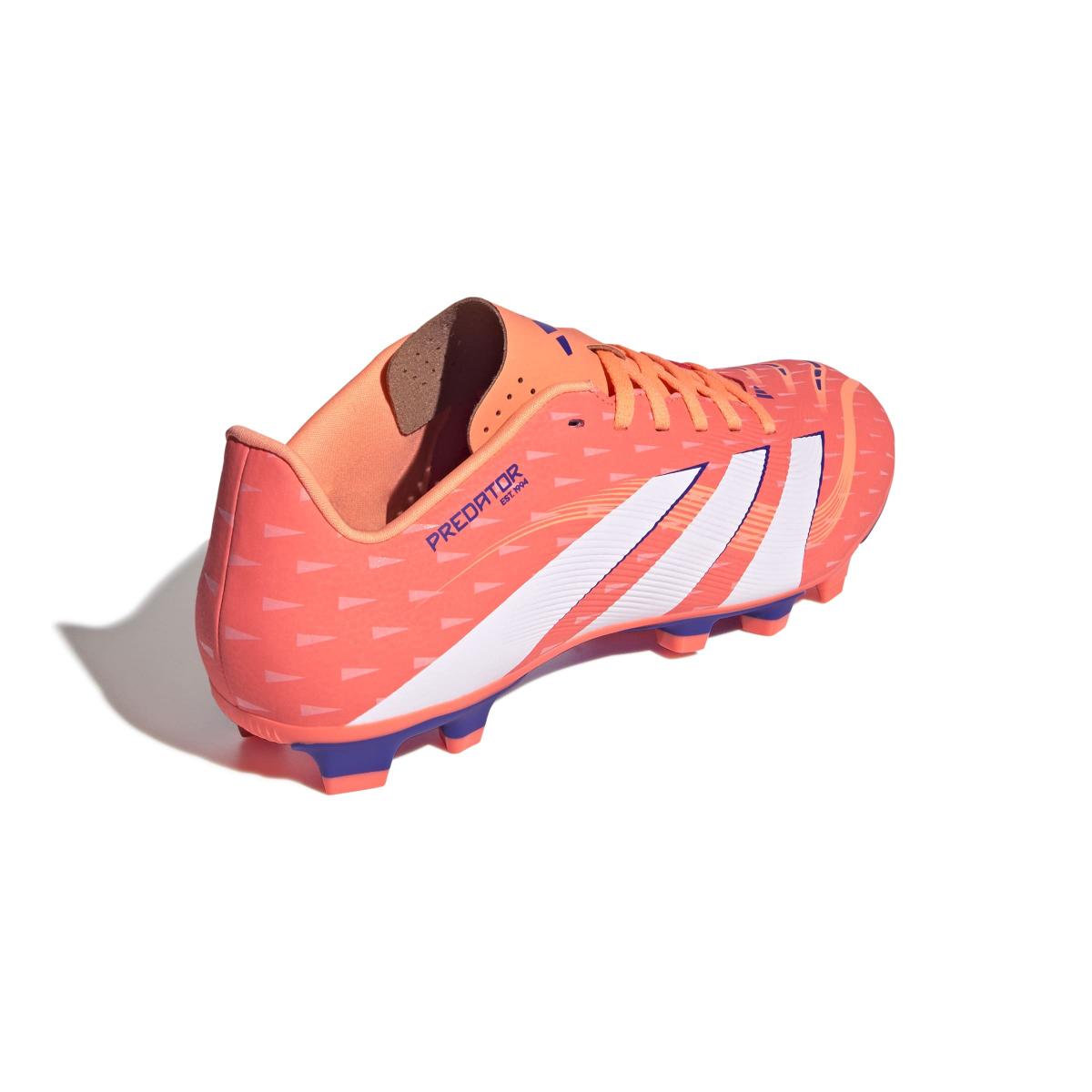 product/a/d/adidas_jh8846_6_footwear_photography_back_lateral_top_view_white.jpg