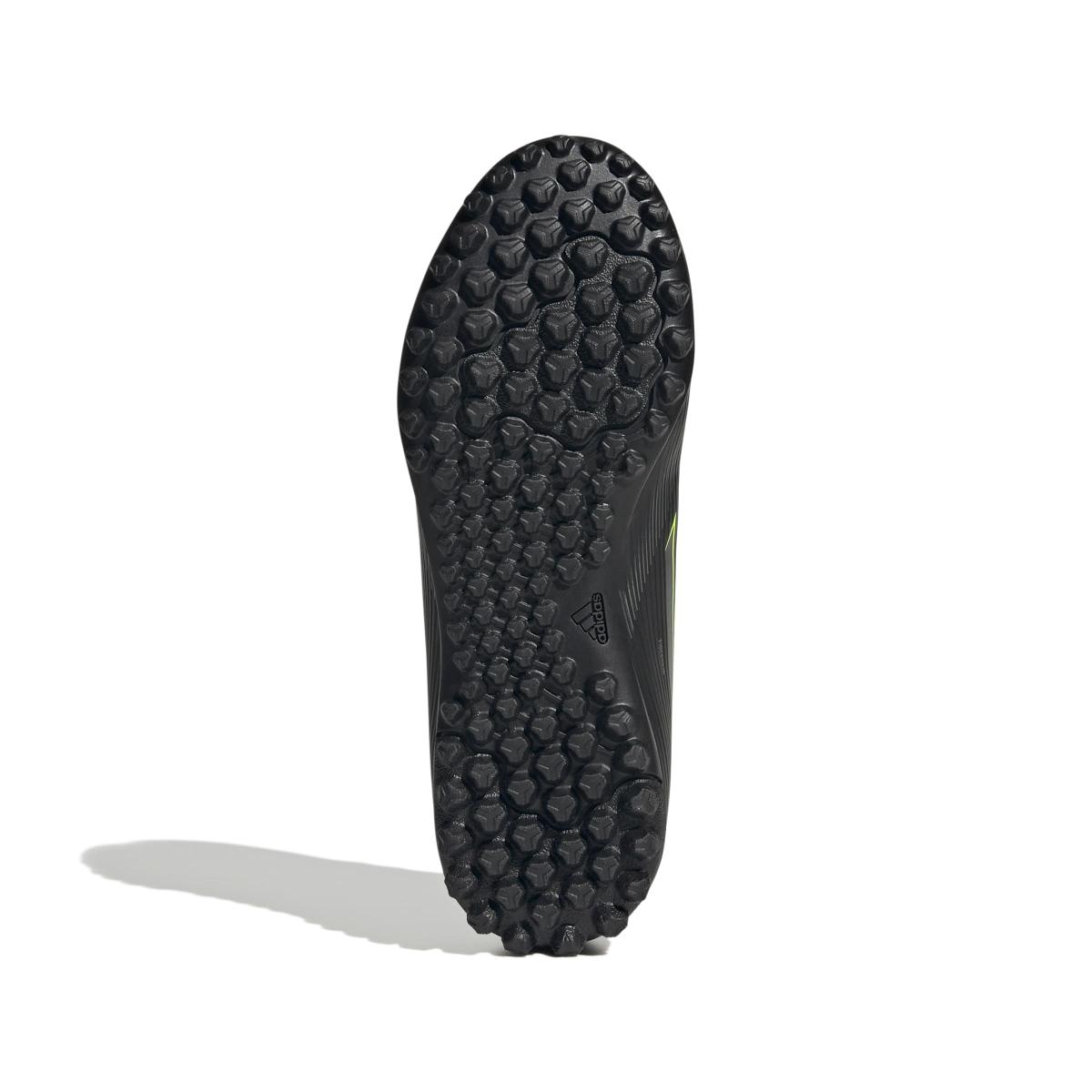 product/a/d/adidas_ji0038_3_footwear_photography_bottom_view_white-nw091625.jpg