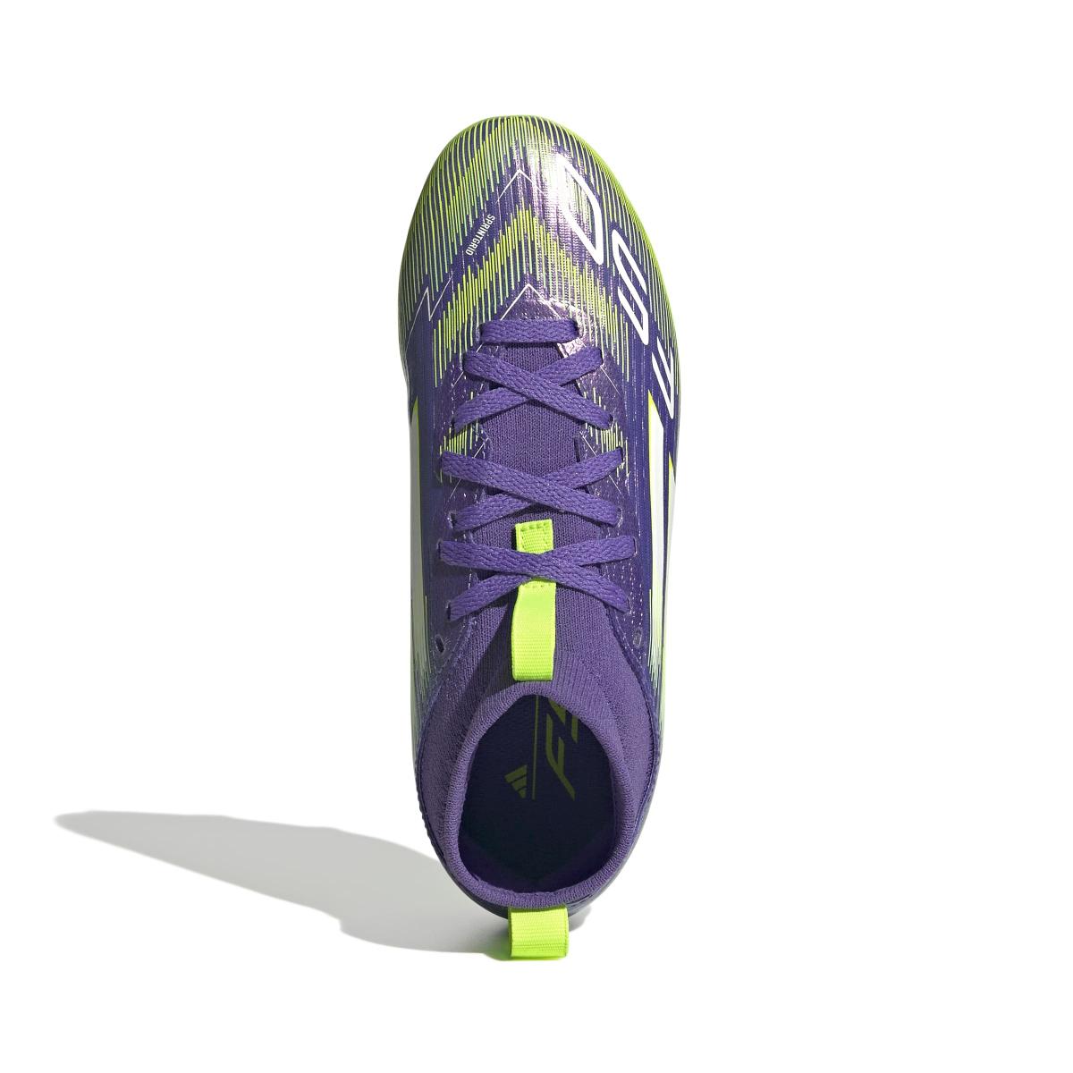 product/a/d/adidas_ji3547_2_footwear_photography_top_portrait_view_white-nw091625.jpg